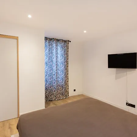 Les Pierres Du 15 Aparthotel Parigi