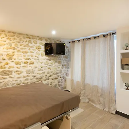 Les Pierres Du 15 Aparthotel Parigi