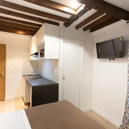 Les Pierres Du 15 Aparthotel Parigi